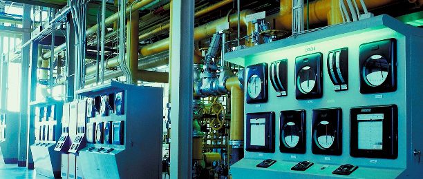 Erstinbetriebnahme von Maschinen Vor der ersten Inbetriebnahme einer Maschine die Sicherheit prüfen