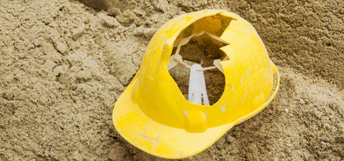 PSA Schutzhelm mögliche Maßnahme bei Gefährdungsanalyse