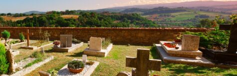 In der Pause auf den Friedhof