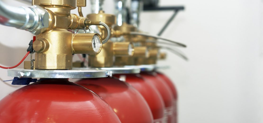 Feuerlöscher, die CO2 als Löschmittel haben.