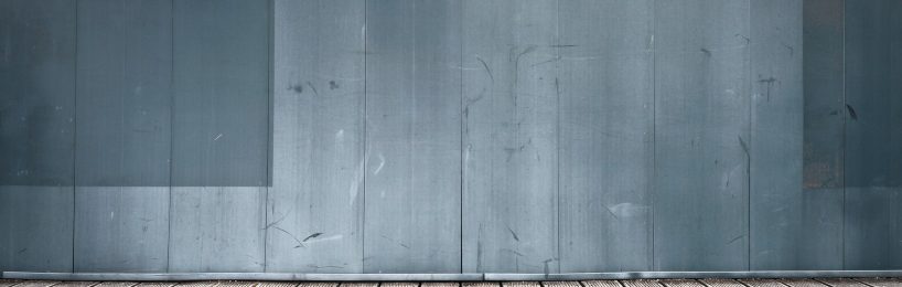 Verunstaltung durch mauerartige Anlage Verunstaltung durch mauerartige Anlage