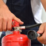 Brandschutzhelfer Aufgaben bei Brandbekämpfung