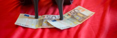 Bund verkündet Prostituiertenschutzgesetz (ProstSchG)