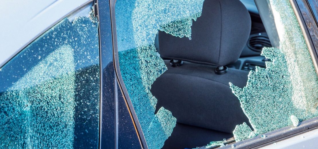 beschädigtes Fahrzeug abschleppen