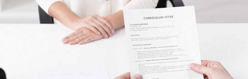 Warum sollten Arbeitgeber die Anfechtung eines Arbeitsvertrags der Kündigung vorziehen? Anfechtung Lebenslauf
