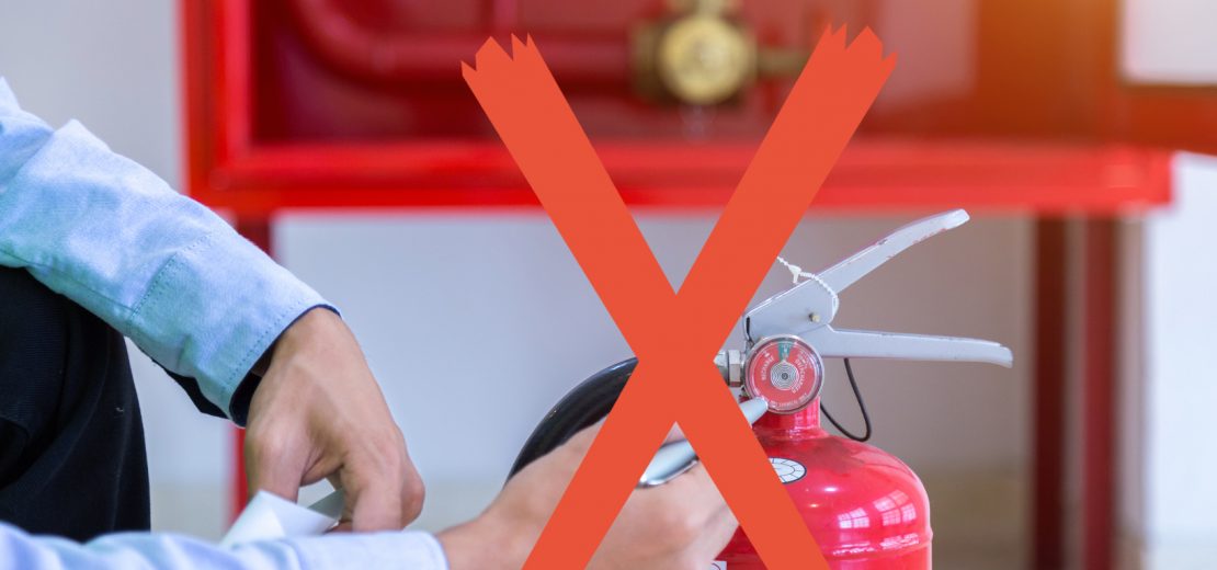 wartungsfreie Feuerlöscher Inspektion