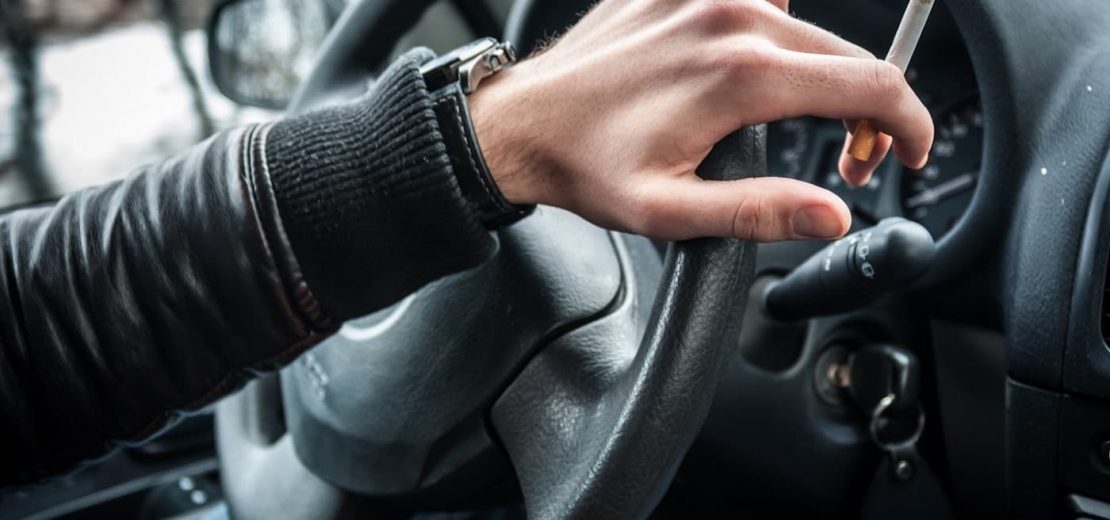 Rauchverbot im Auto