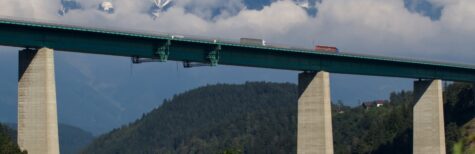 Österreich will Alpentransit mit dem Lkw radikal begrenzen