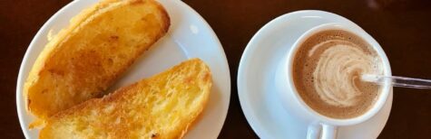 Dürfen Bäckereicafes den ganzen Sonntag Brötchen verkaufen?