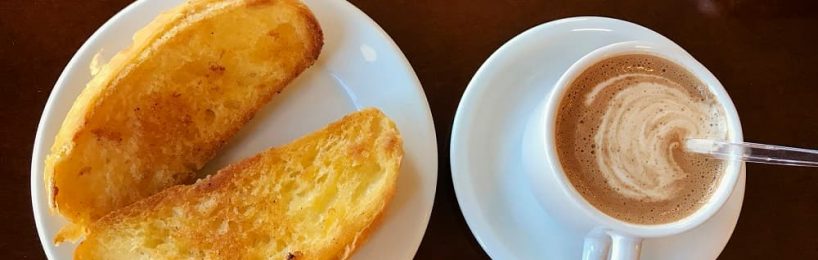 Dürfen Bäckereicafes den ganzen Sonntag Brötchen verkaufen? Sonntagsverkauf Bäckereicafes