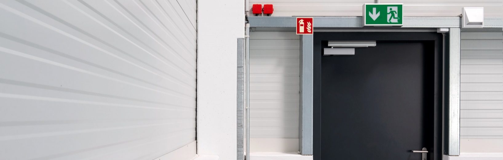 DIN VDE 0100-729: Errichten von Niederspannungsanlagen Fluchtwege und Rettungsausgänge in der DIN VDE 0100-729