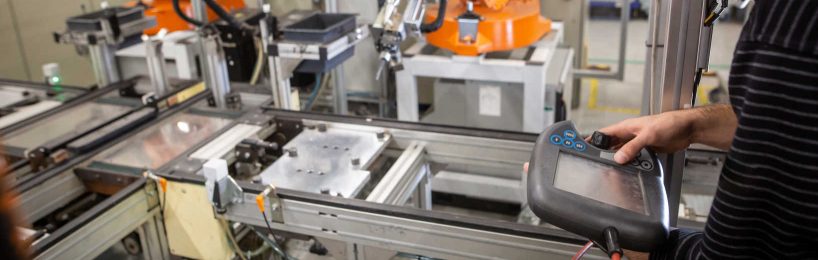Roboter brauchen Bediener mit Robotik-Know-how Robotik-Know-how