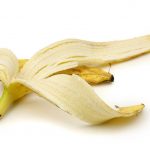 Bananenschale auf dem Boden - ein klassischer Grund für Stolpern, rutschen und stürzen