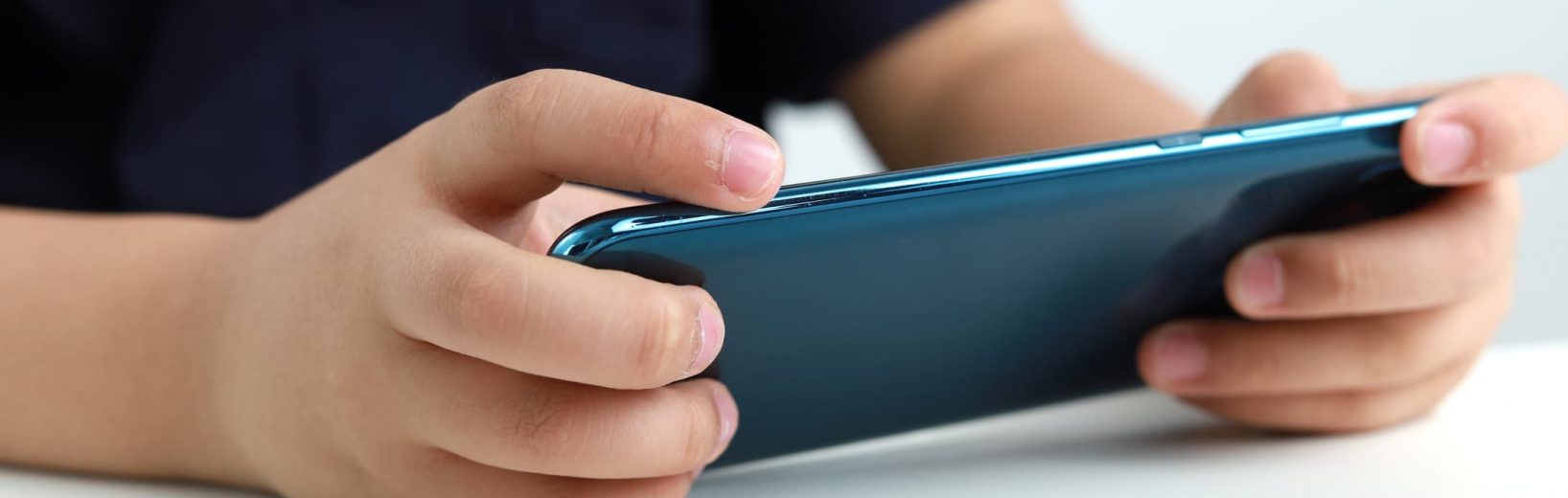 Neues Jugendschutzgesetz: Schutz gegen neue Medien Jugendschutzgesetz neu