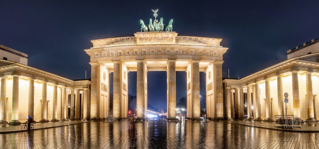Spezielle Anforderungen für Beleuchtungsanlagen draußen nach DIN VDE 0100-714