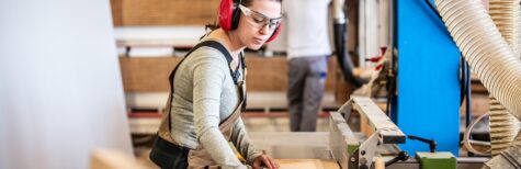 Zerspanungsarbeiten sicher durchführen