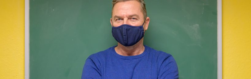 Kündigung eines Lehrers wegen Maskenverweigerung Kündigung Lehrer