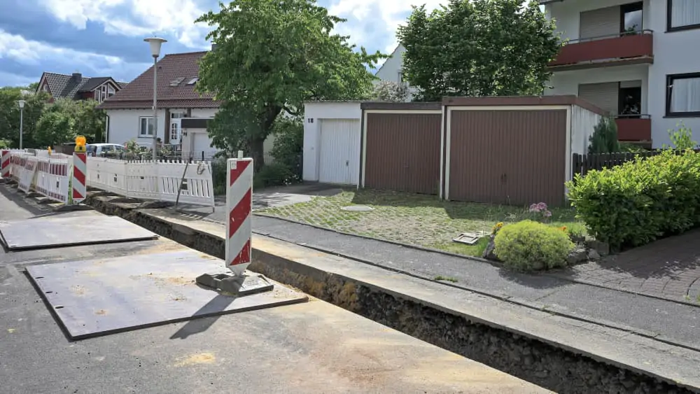 Baugrube Fahrzeugschaden