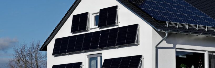 Photovoltaikanlage: Muss Nachbar Blendung hinnehmen? Photovoltaikanlage Nachbar Blendung