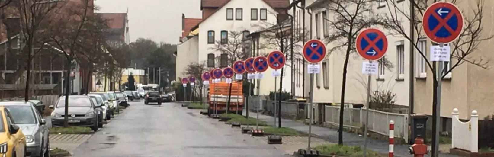 14 Verkehrszeichen auf 100 m: Beschilderung nach StVO? 14 Verkehrszeichen Beschilderung StVO
