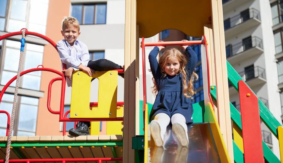 Handyaufnahmen von „Lärmkindern“ – zulässig oder nicht?