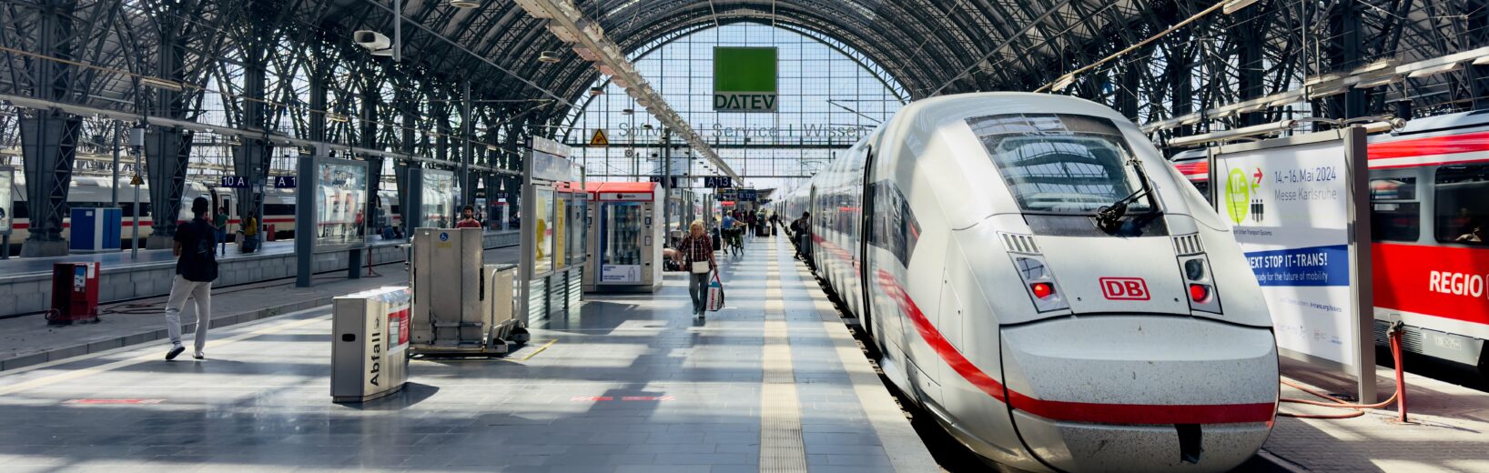 Hessen verbietet das Mitführen von Waffen im ÖPV