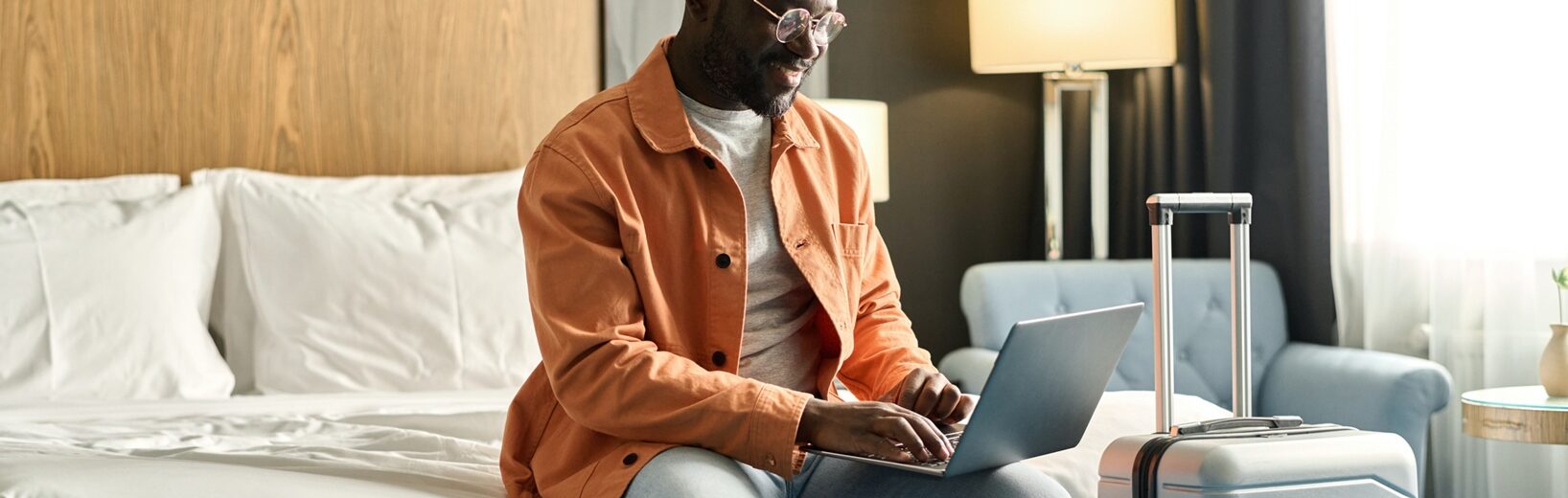 Im Urlaub unfreiwillig gestrandet? Kündigung unzulässig